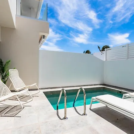 Ada פוארטו דל כרמן