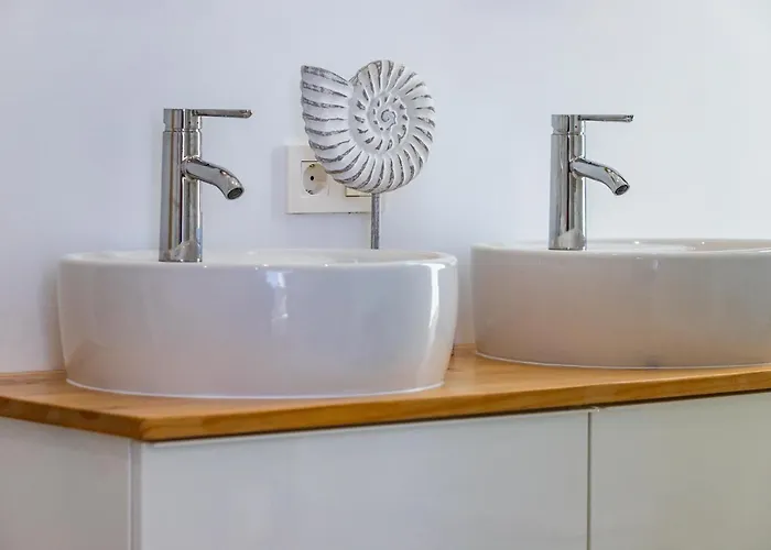 Ada Puerto del Carmen (Lanzarote)