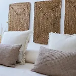 Βίλα Ada *